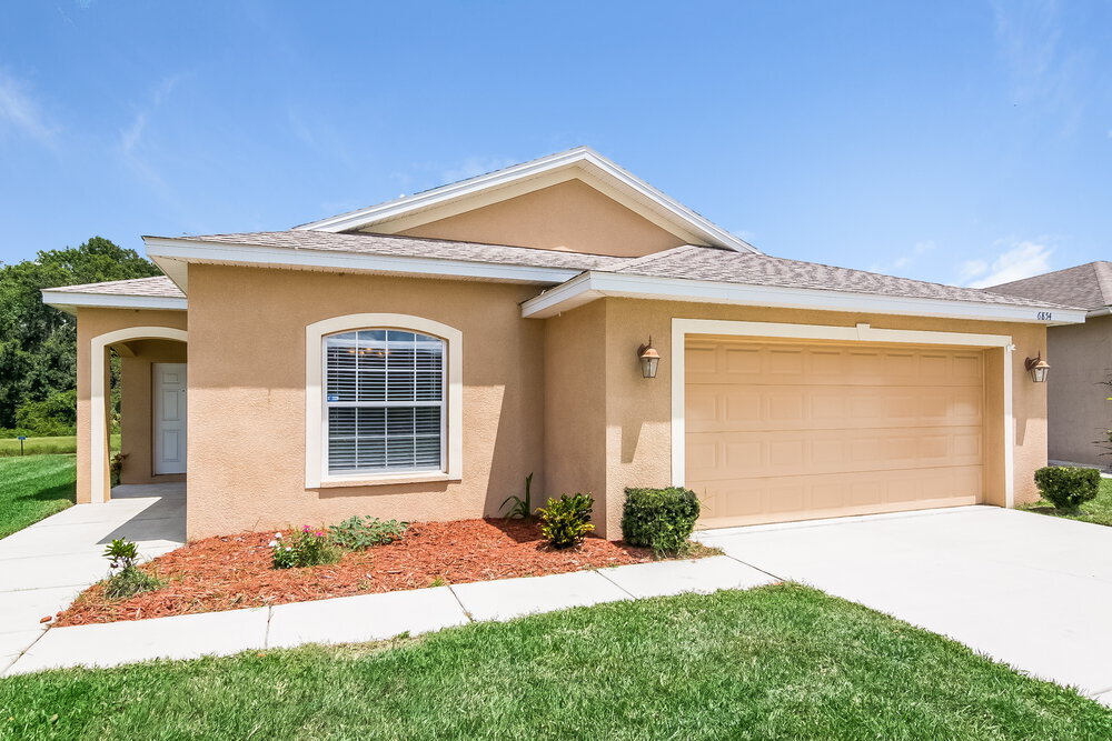 Primary Photo - 6854 Glenbrook Dr