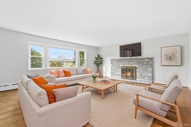 Foto del edificio - 222 Park Ave E