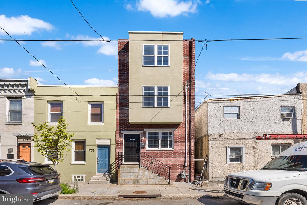 Foto principal - 1903 Titan St