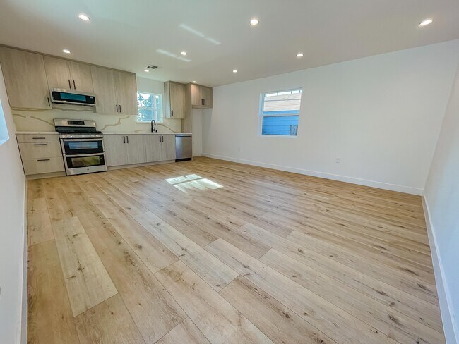 Foto del edificio - 545 Patterson Ave