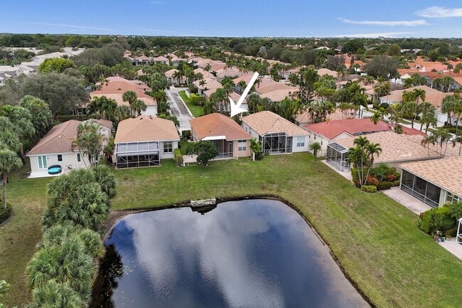 Building Photo - 16658 La Mesa Dr