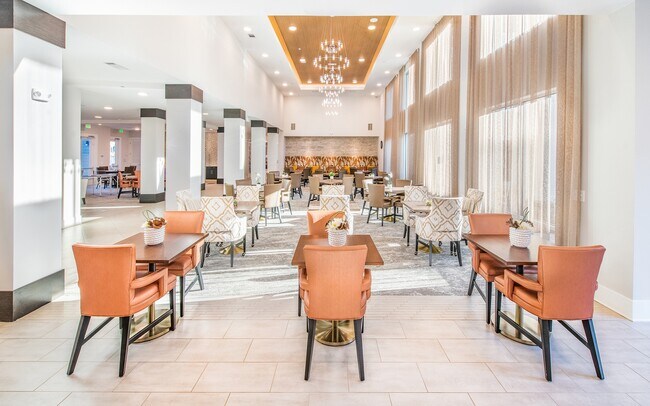 dieciséis - Overture Centennial 55+ Active Adult Apartment Homes