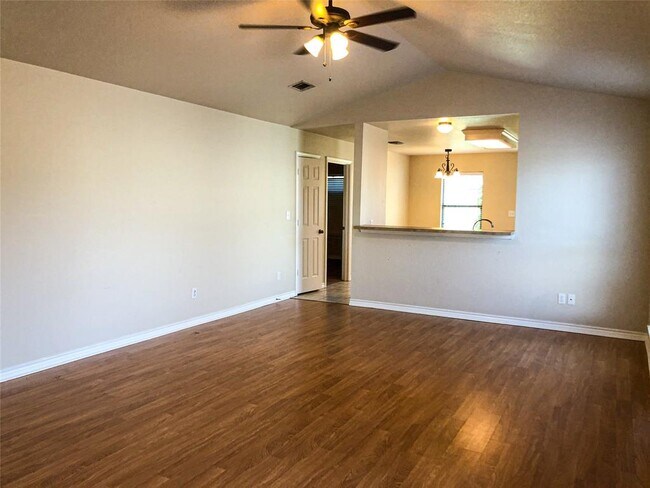 Foto del edificio - 115 Bolero Way