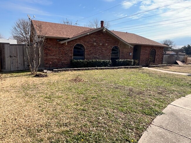 Photo - 6500 Kiowa Ct House