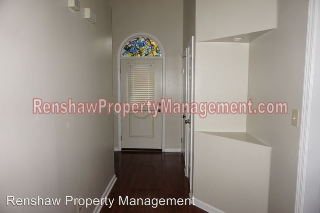 Building Photo - 3 br, 2 bath House - 7010 Raleigh LaGrange Dr