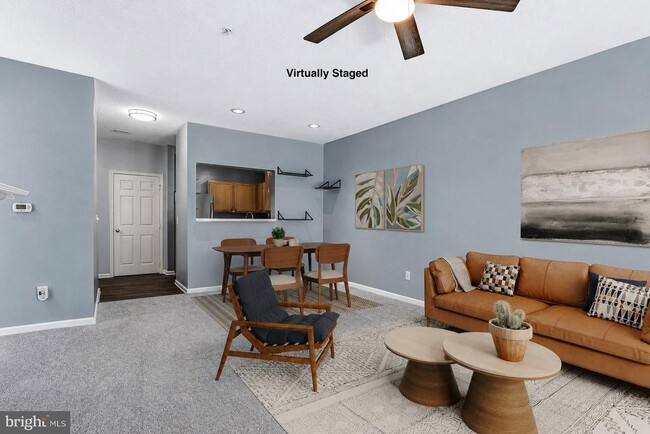 Building Photo - 14300 Grape Holly Grove