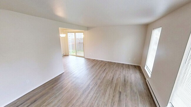 Foto del edificio - 2319 Wilson Ave