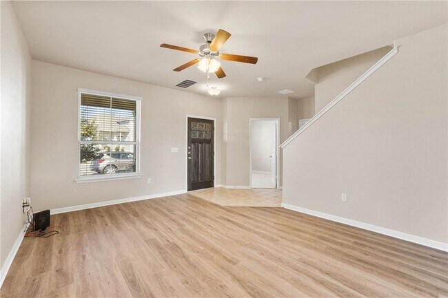 Building Photo - 1412 Bess Cove