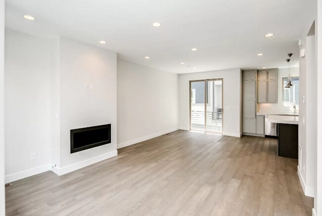 Foto del edificio - 2649 17th St