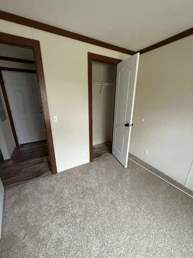 Foto del edificio - Rare 4-Bedroom Home – Perfect for Larger Families!
