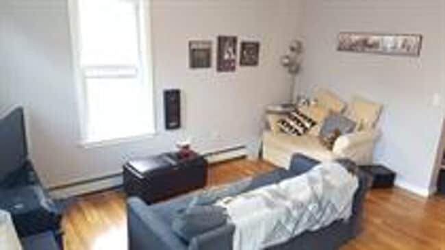 Building Photo - 20 Pinckney St