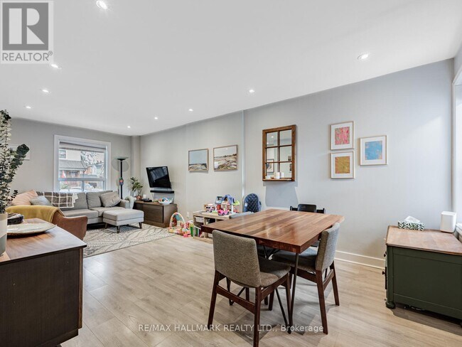 Building Photo - 263 Springdale Blvd