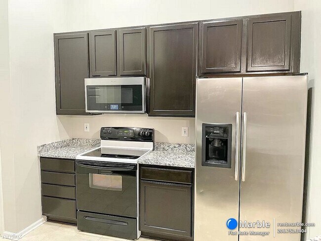 Foto del edificio - 2 br, 2 bath Condo - 3019 Hunting Ridge Dr