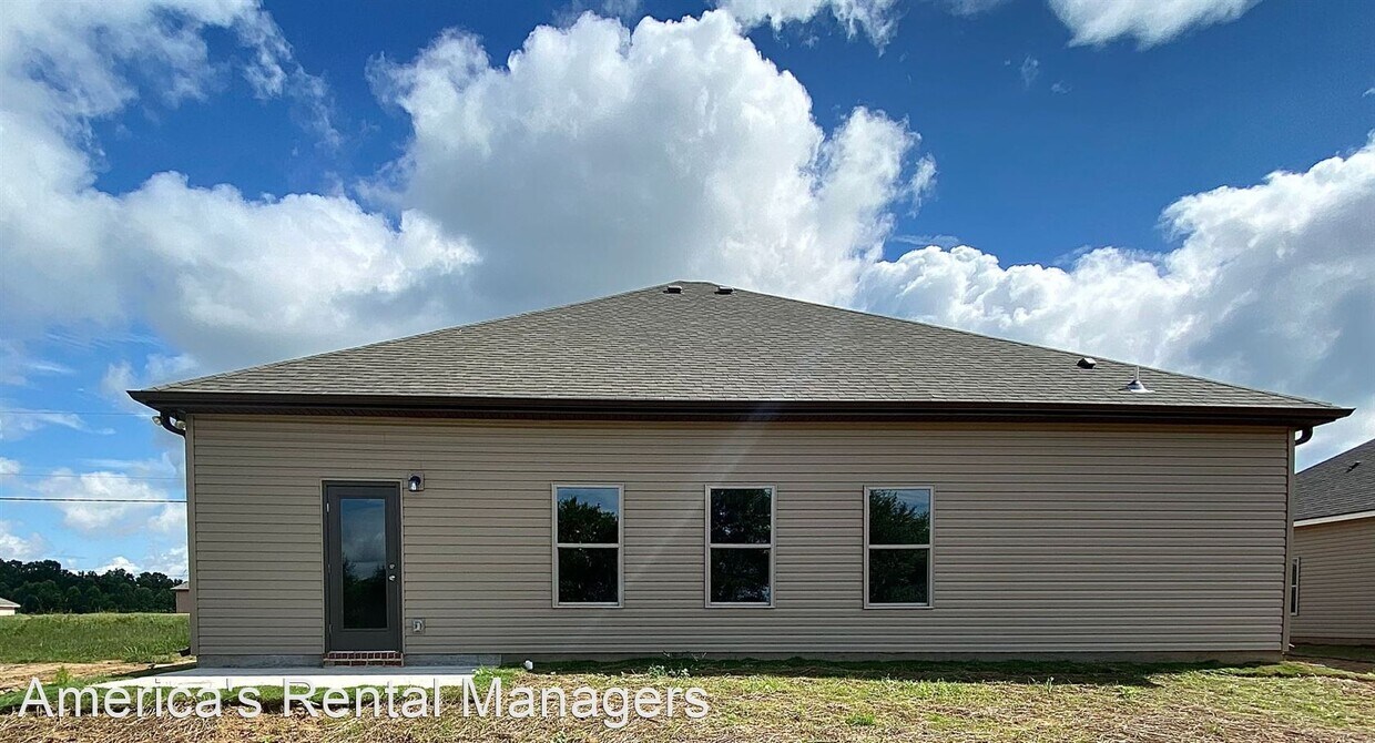 Foto del edificio - 3 br, 2 bath House - 100 Dreher Road