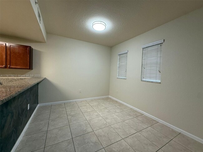 Foto del edificio - 11501 NW 89th St