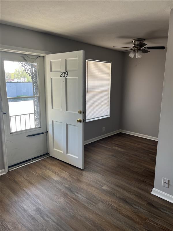 Foto principal - Miller Manor Apartments