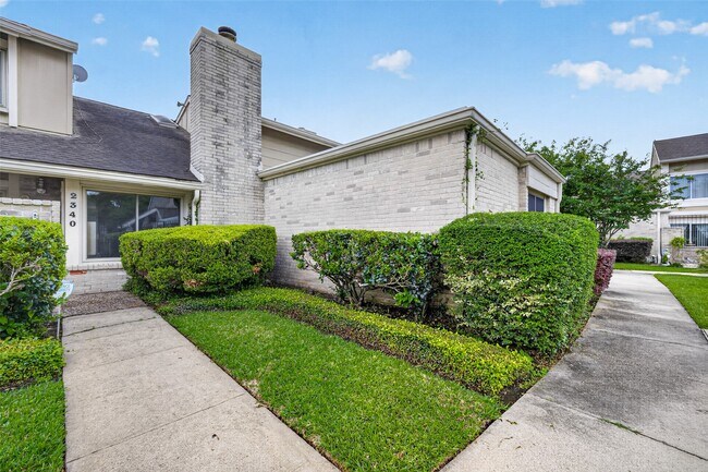Foto del edificio - 2340 Woodland Park Dr