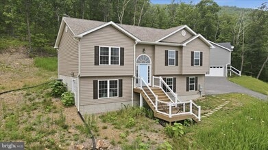 Building Photo - 1617 Tomahawk Trail