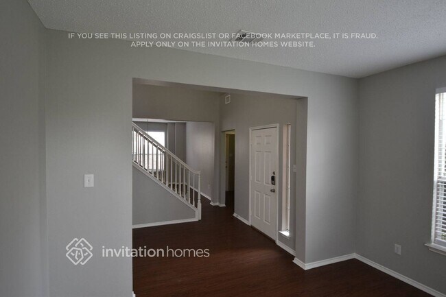 Foto del edificio - 6805 Dougal Ave