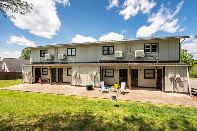 Building Photo - 111 Stamey Ave