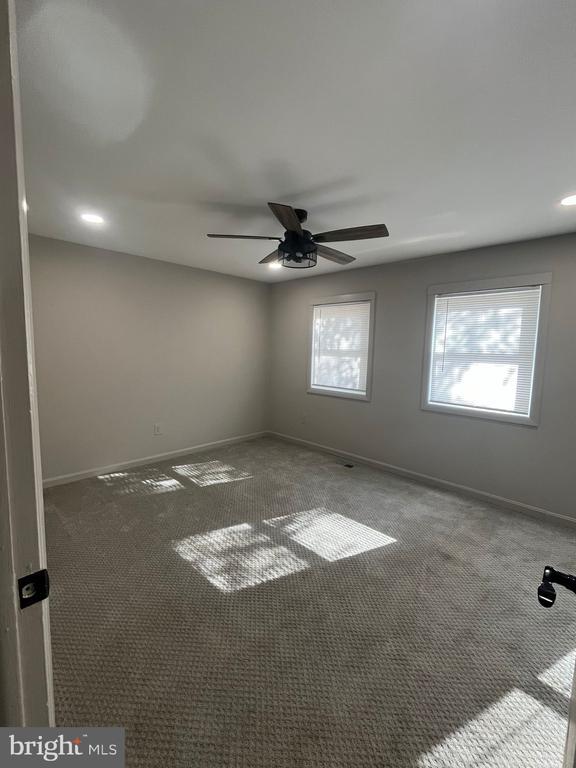 Building Photo - 1384 Ironwood St