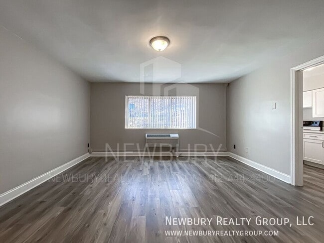 Building Photo - 317 San Juan Dr