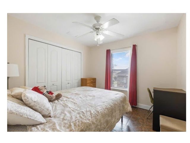 Foto del edificio - 3061 Bidhurst Ct