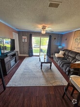 Building Photo - 1336 Hunters Rd