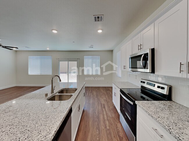 Foto del edificio - 85 Miners Reserve Ln