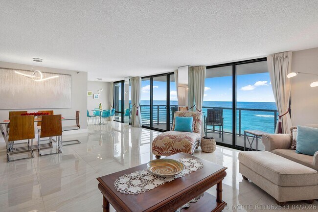 Foto del edificio - 250 S Ocean Blvd