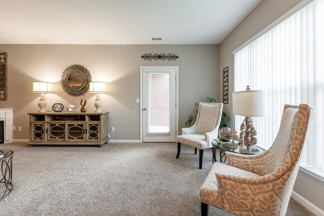 Interior Photo - Harvard Place