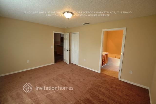 Building Photo - 3081 Blaine Cir