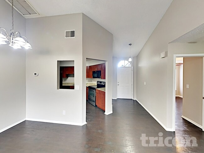 Building Photo - 217 Belfort Pl