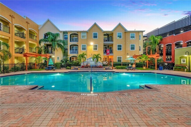 Building Photo - 1910 East Palm Avenue, Unit 10101
