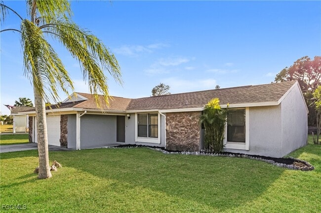 Building Photo - 9292 Mooring Cir