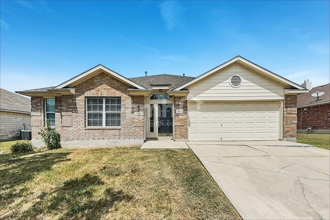 Building Photo - 275 Goldenrod St