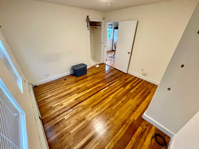 Foto del edificio - 238 Cedar St