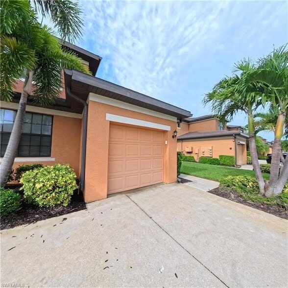 Building Photo - 3772 Pino Vista Way