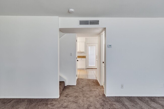 Foto del edificio - Remodeled 3/2 off Indian School & 43rd Ave