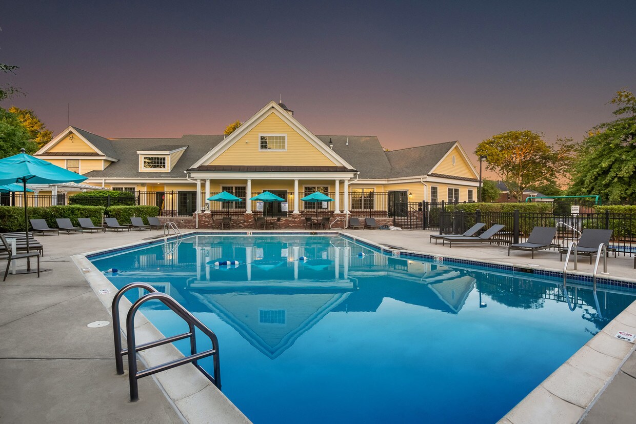 Windsor Ridge at Westborough Apartments Westborough, MA