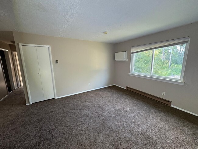 Building Photo - Brooke Park Apartments