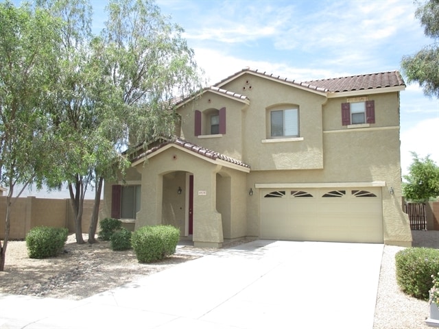 Building Photo - 4816 S 23rd Dr