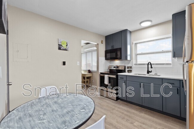 Foto del edificio - 3625 Morgan Ford Rd