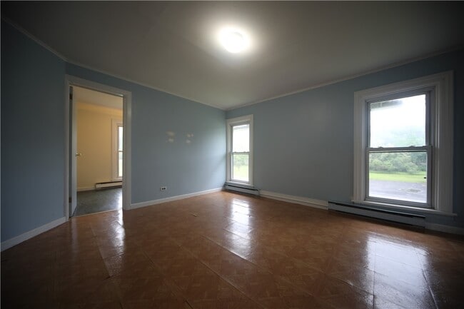 Building Photo - 1640 NY-7