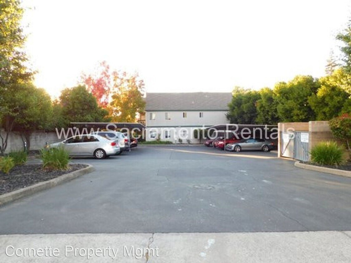 6225 Pecan Ave, Orangevale, CA 95662 Room for Rent in Orangevale, CA