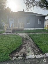 Building Photo - 209 N 30th St