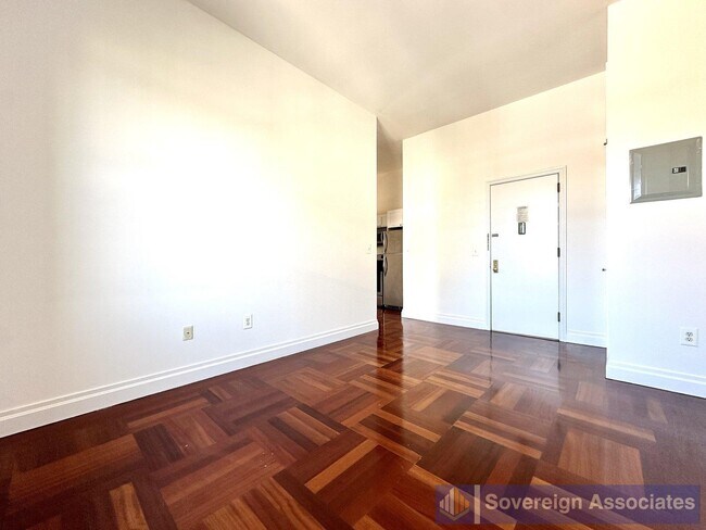 Foto del edificio - 609 W 137th St