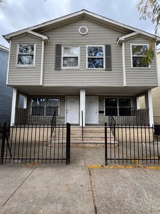 Building Photo - 391 PACIFIC Ave