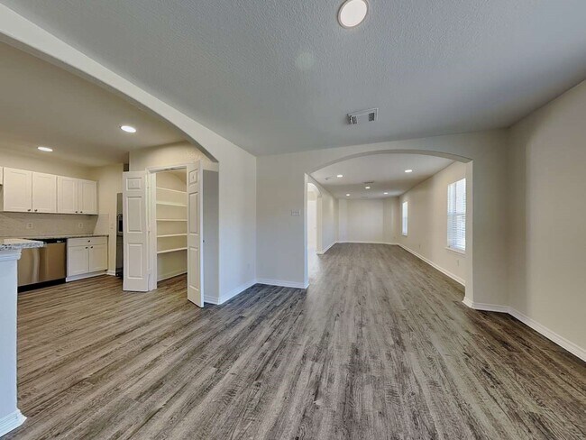 Foto del edificio - 9122 Prairie Trails Dr