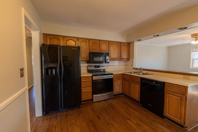 Foto del edificio - 4 br, 2 bath House - 3106 Klonway Dr.